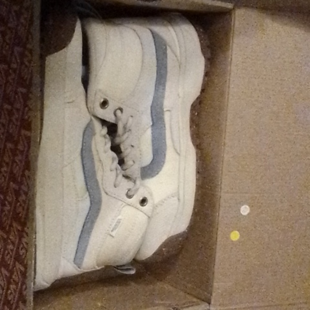 Vans Ultrarange Exo MTE-1  Women's 7/Men's 5.5
